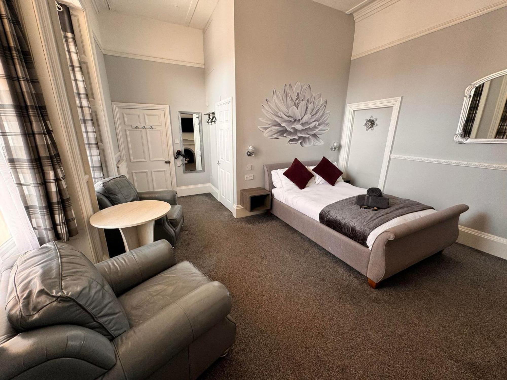 The Jubilee Hotel East - With Spa Facilities & Smokehouse - Newly Refurbished Facilities Weymouth Buitenkant foto