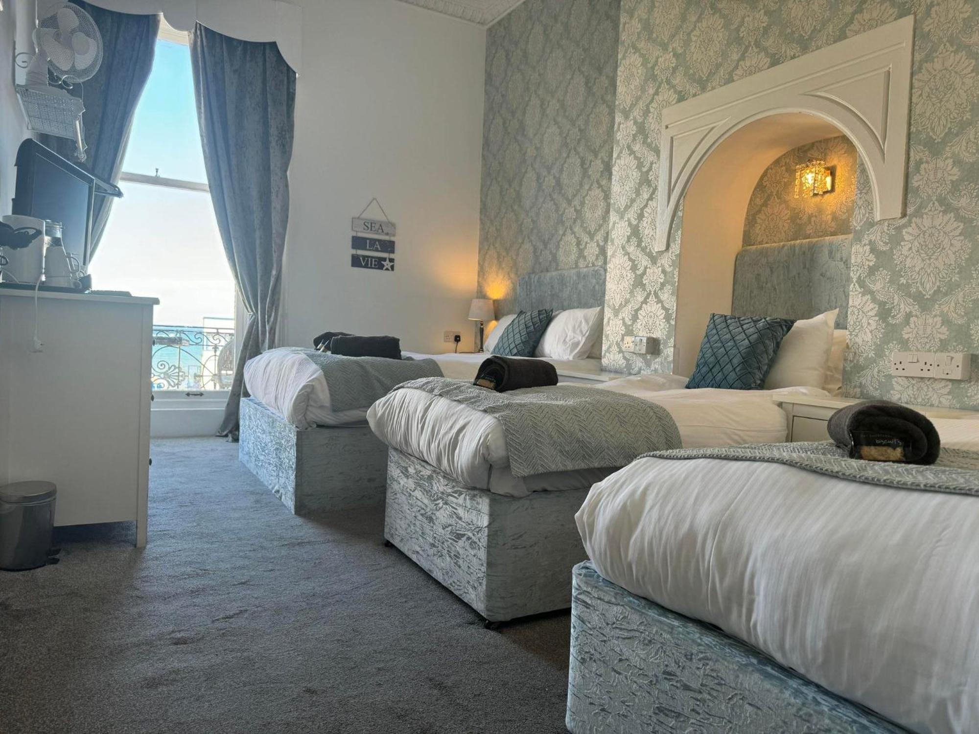 The Jubilee Hotel East - With Spa Facilities & Smokehouse - Newly Refurbished Facilities Weymouth Buitenkant foto
